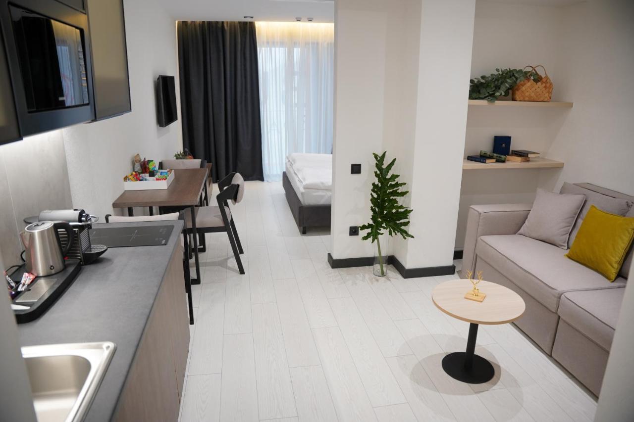 Buka Apart-Hotel & Spa บูโคเวล ภายนอก รูปภาพ
