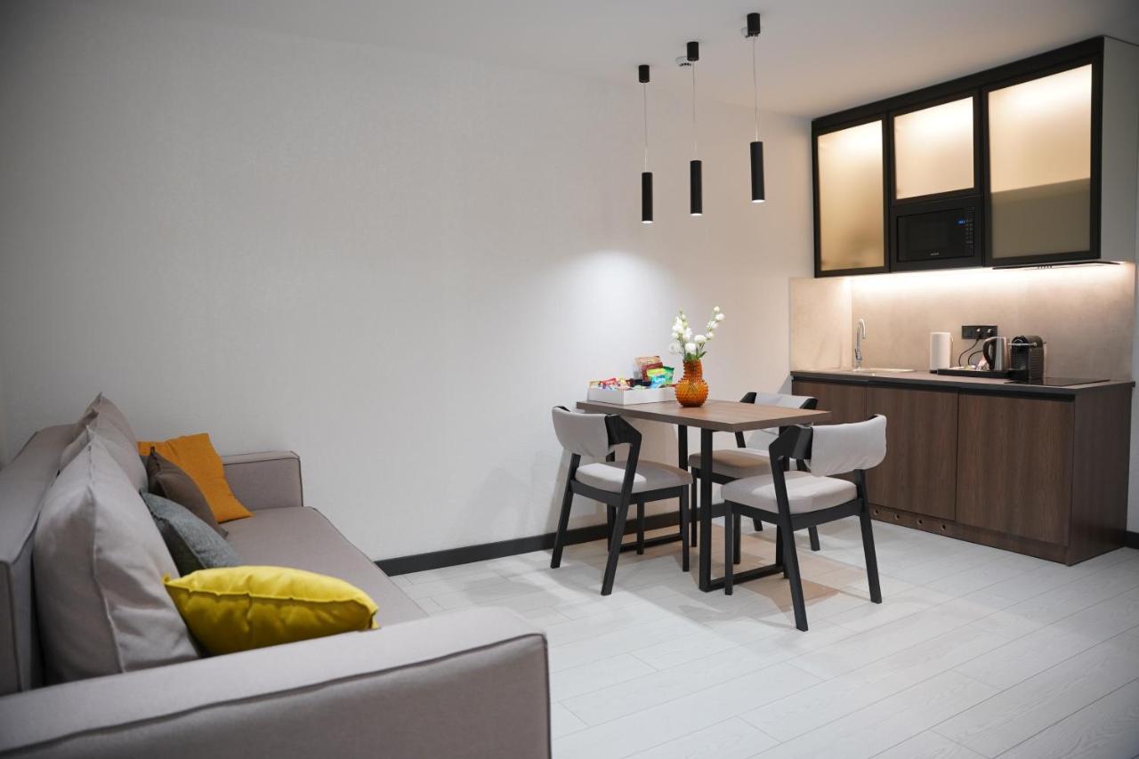 Buka Apart-Hotel & Spa บูโคเวล ภายนอก รูปภาพ