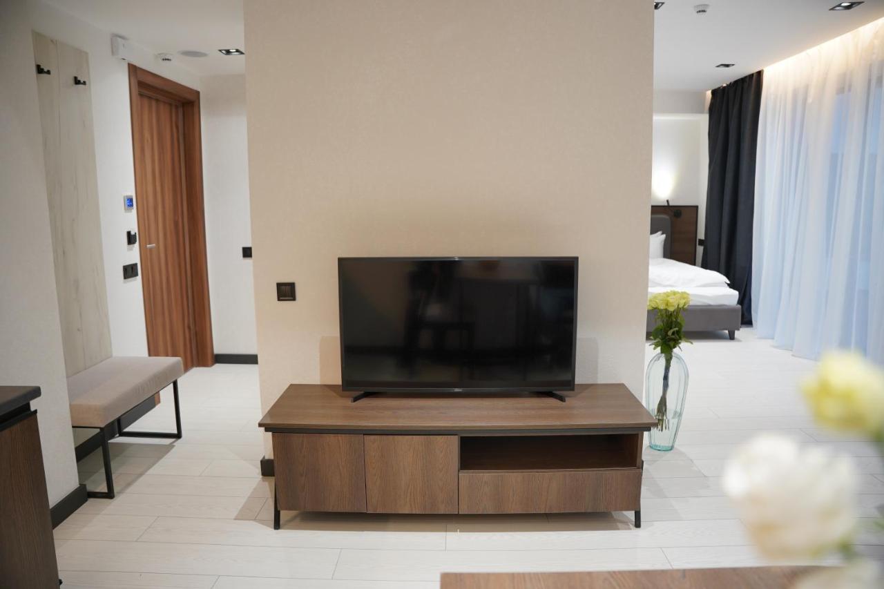 Buka Apart-Hotel & Spa บูโคเวล ภายนอก รูปภาพ