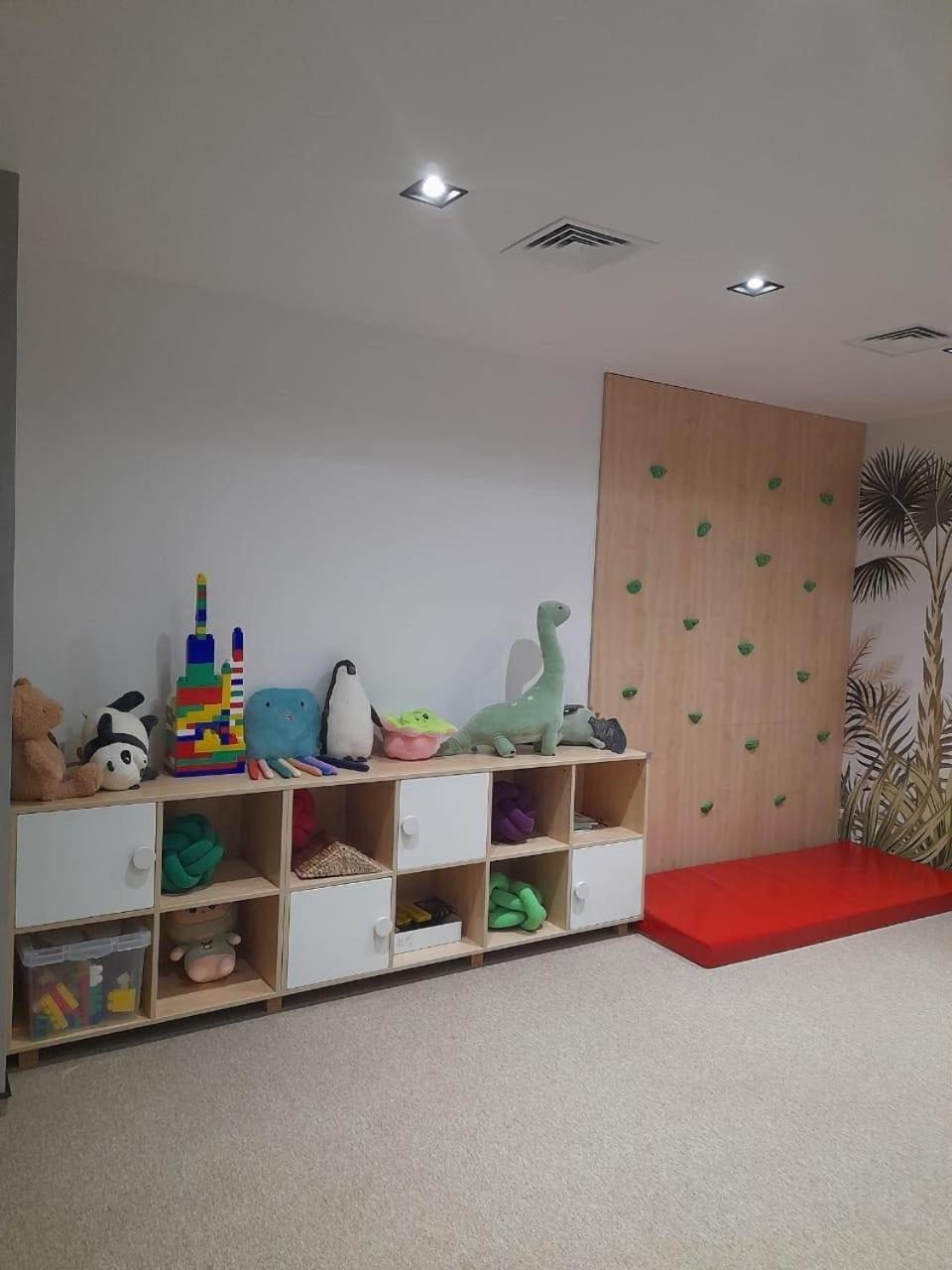 Buka Apart-Hotel & Spa บูโคเวล ภายนอก รูปภาพ