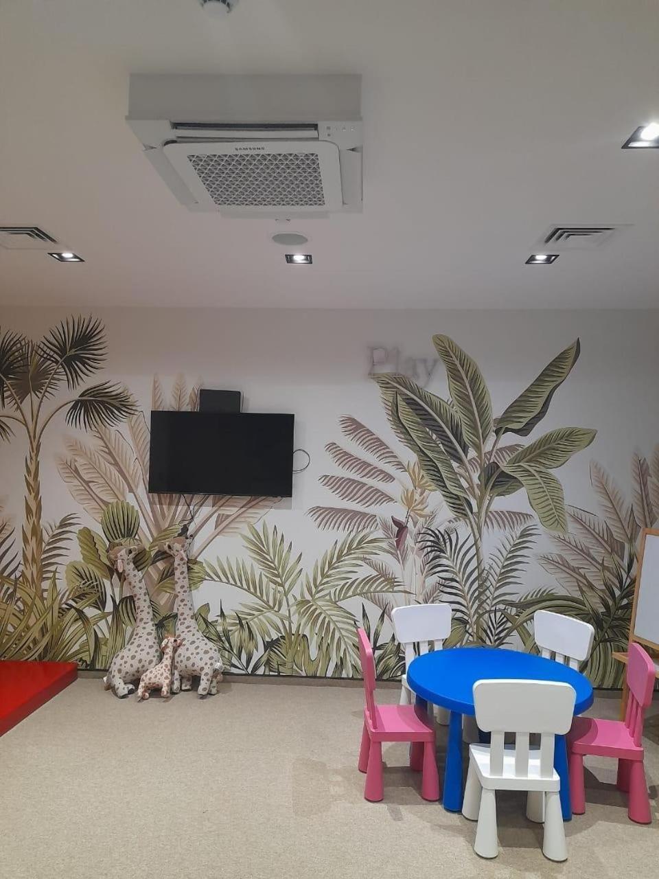 Buka Apart-Hotel & Spa บูโคเวล ภายนอก รูปภาพ
