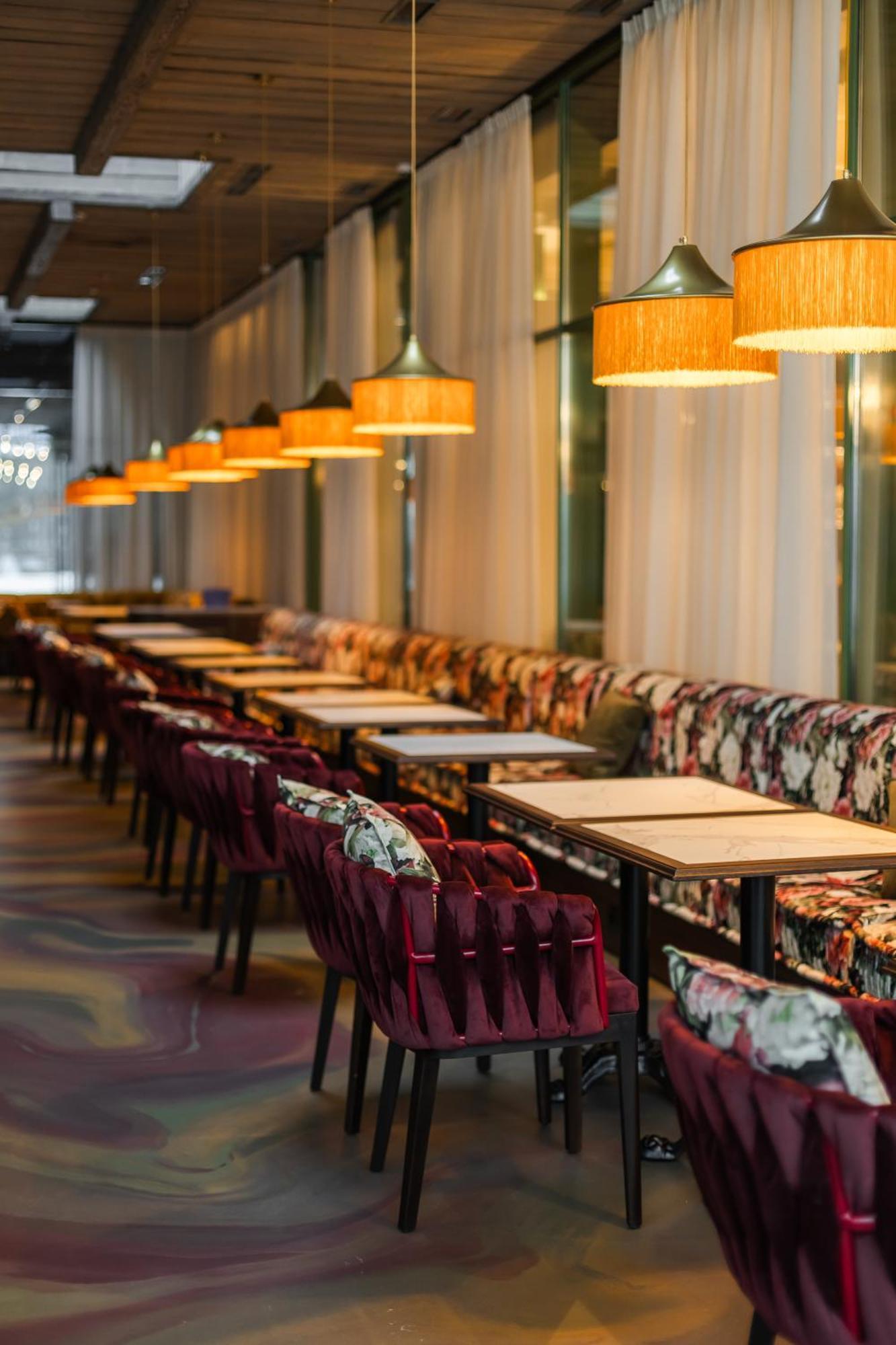 Buka Apart-Hotel & Spa บูโคเวล ภายนอก รูปภาพ